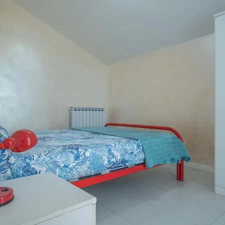 R12 - A 150 Mt Dalle Spiagge *